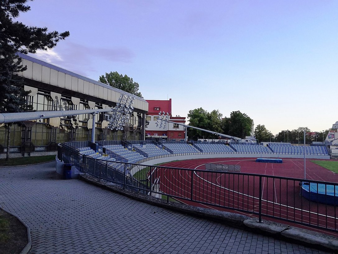 Městský stadion v Horním parku